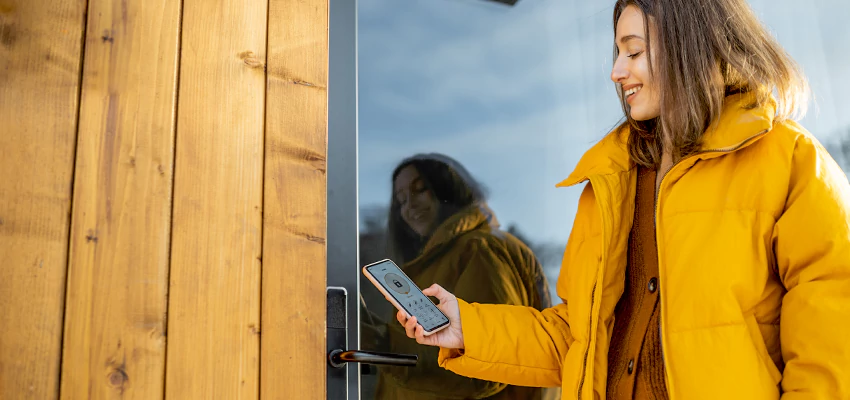 Fingerprint Smart Locks Installation Services in Fowler, California