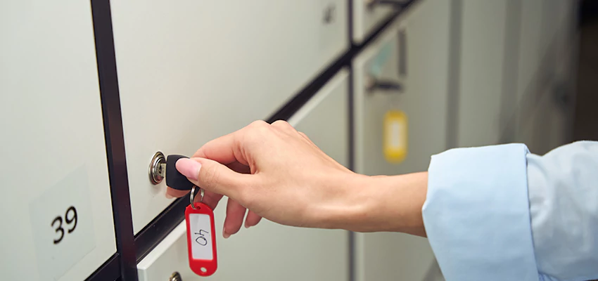Upgrading File Cabinet Locks in Fowler, California