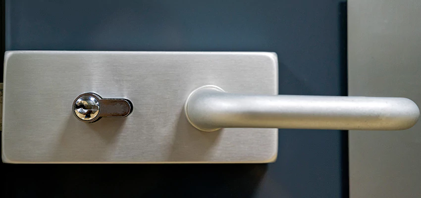 Change Patio Door Locks in Fowler, California